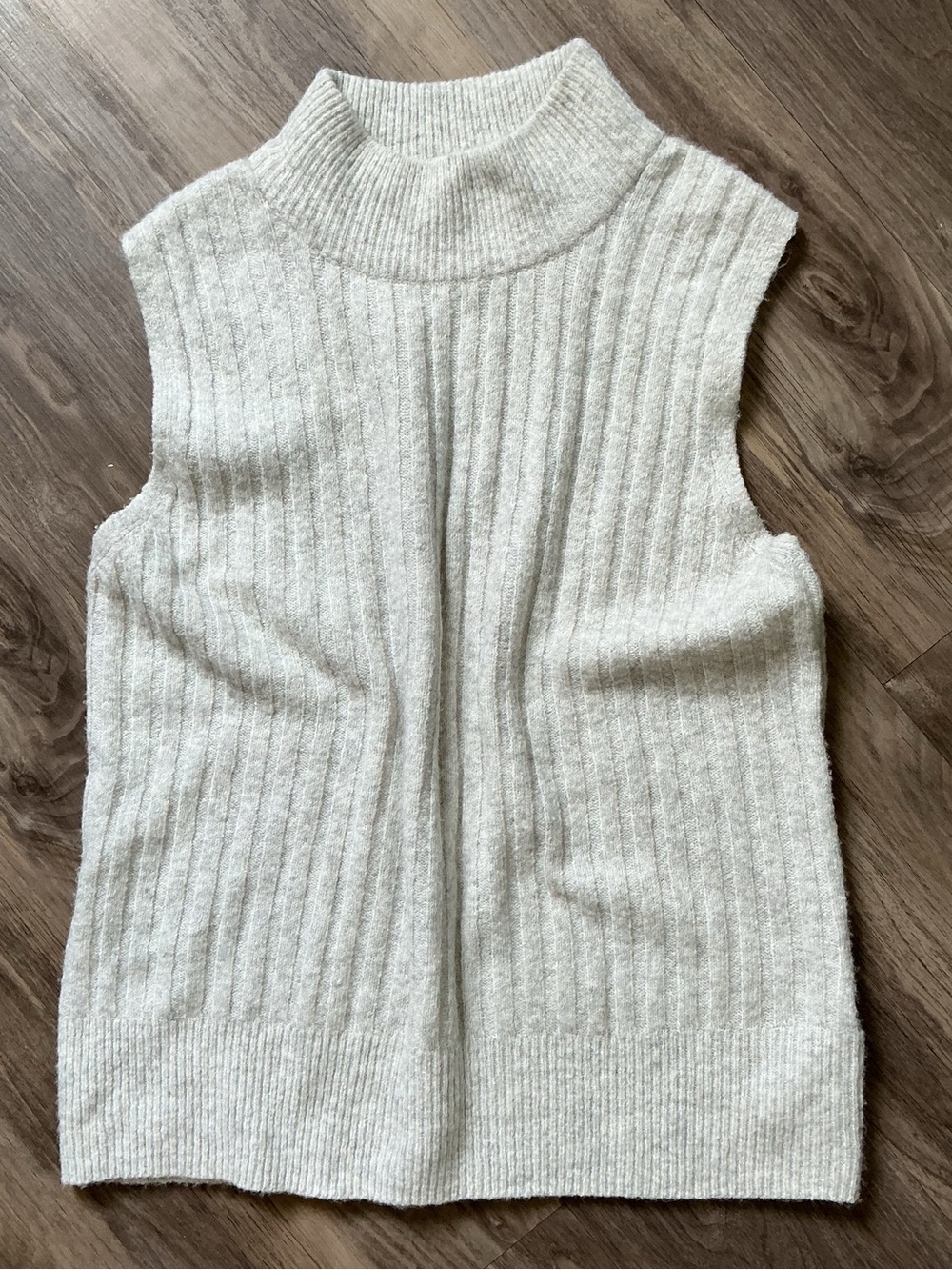 Rachel Zoe Ribbed Mock Neck Sweater Vest Cream Gray Large L
